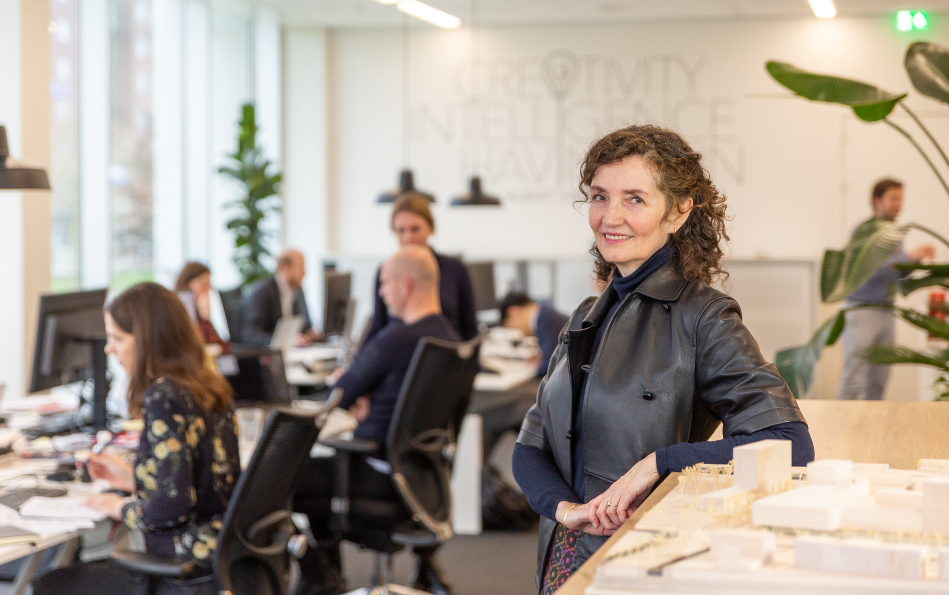 Vijf vragen aan Caroline Bos, nieuwe directeur AM en bouwmeester AM - AM | Inspiring space